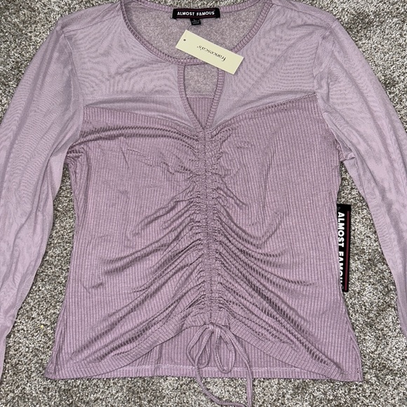 Mesh Knit Ruched Top - Picture 4 of 8